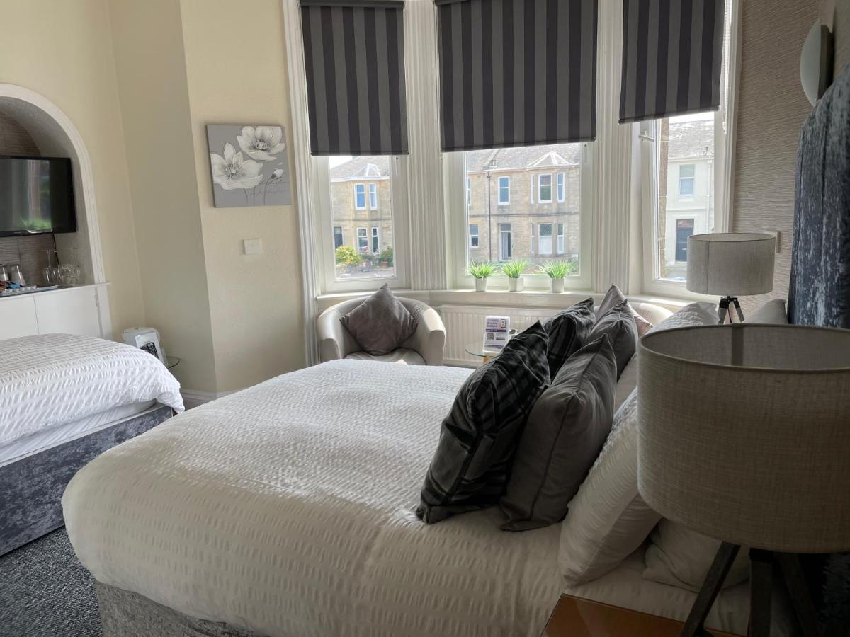 Beechwood Ensuite Ayr